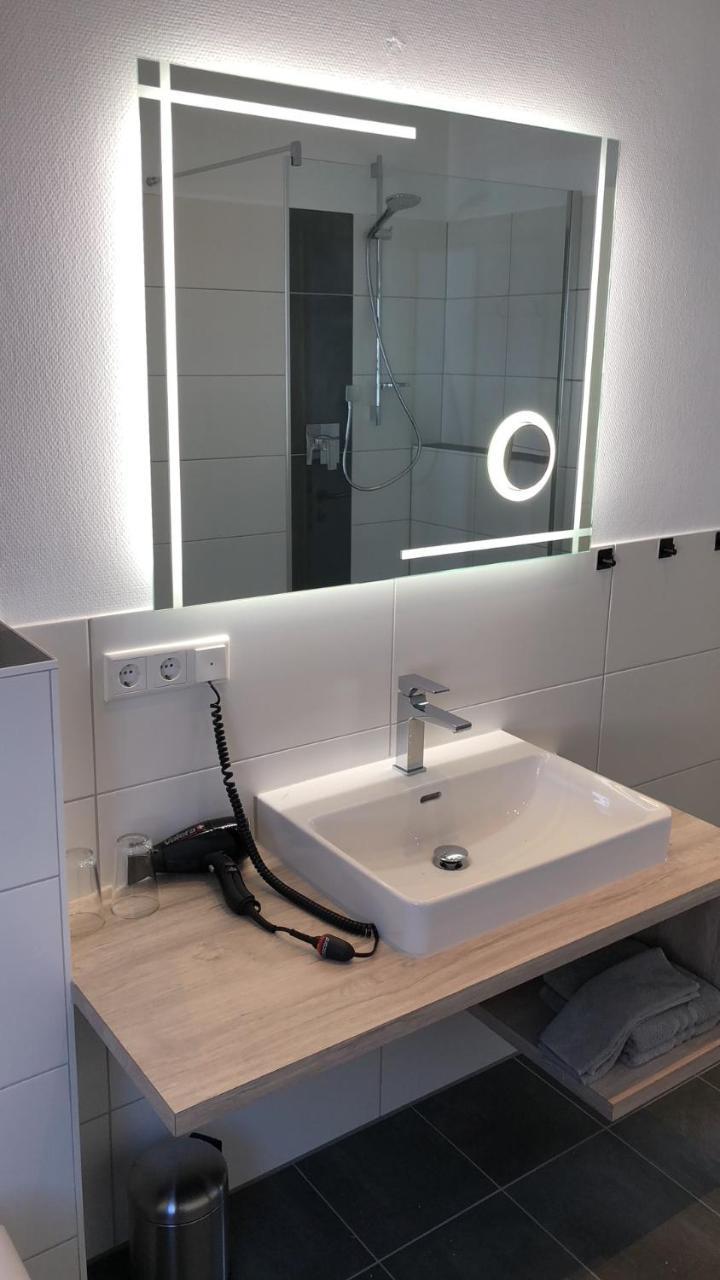 Landhotel Zur Bretzel Бабенхаузен Екстериор снимка