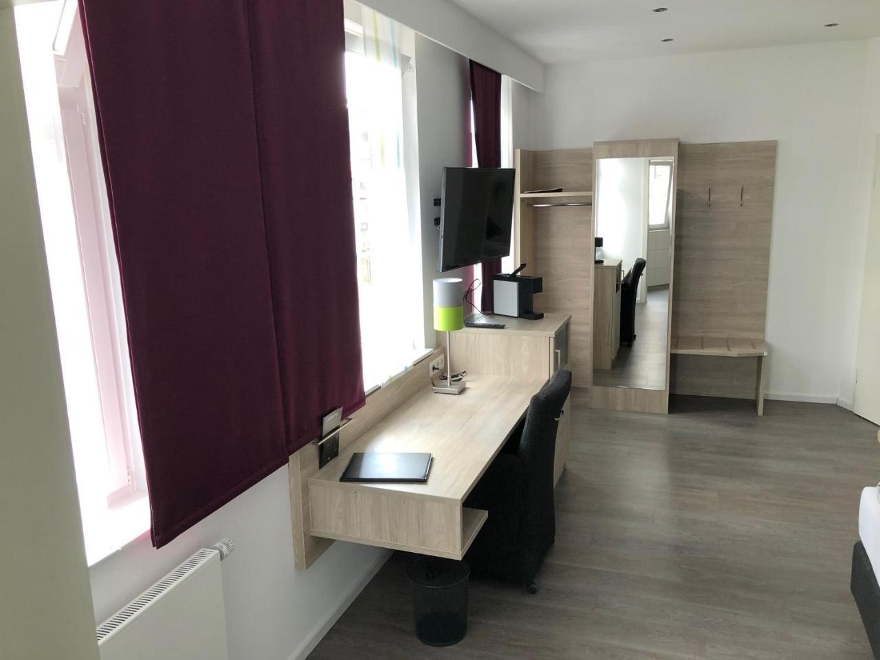 Landhotel Zur Bretzel Бабенхаузен Екстериор снимка