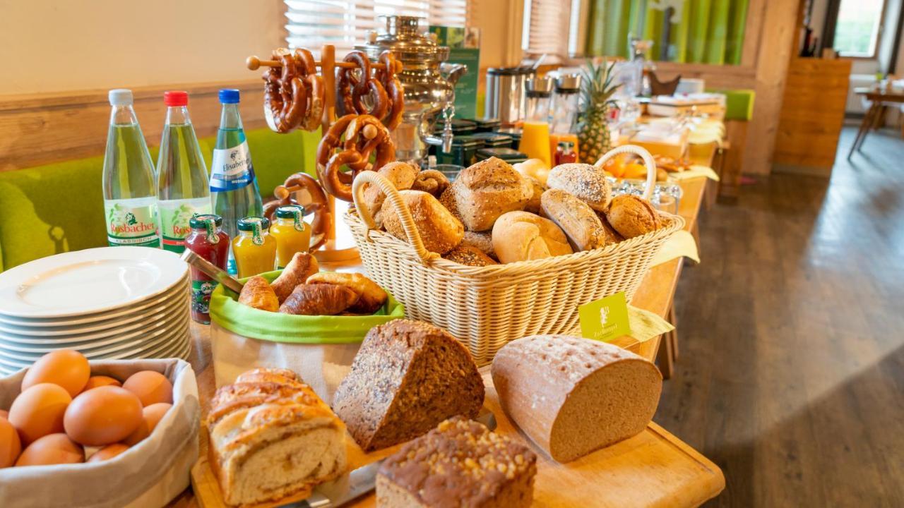 Landhotel Zur Bretzel Бабенхаузен Екстериор снимка
