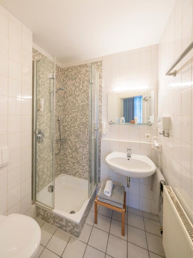 Landhotel Zur Bretzel Бабенхаузен Екстериор снимка